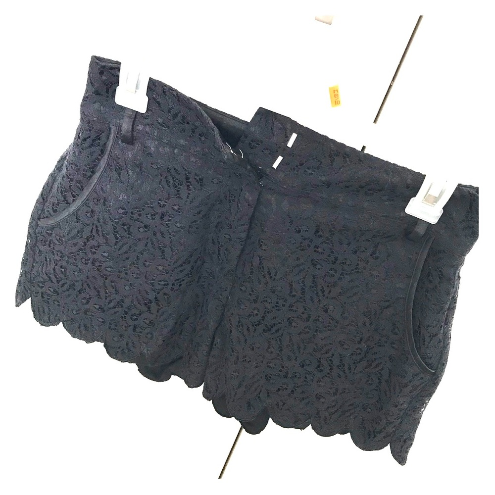 NWT Lipsy Black Lace Short